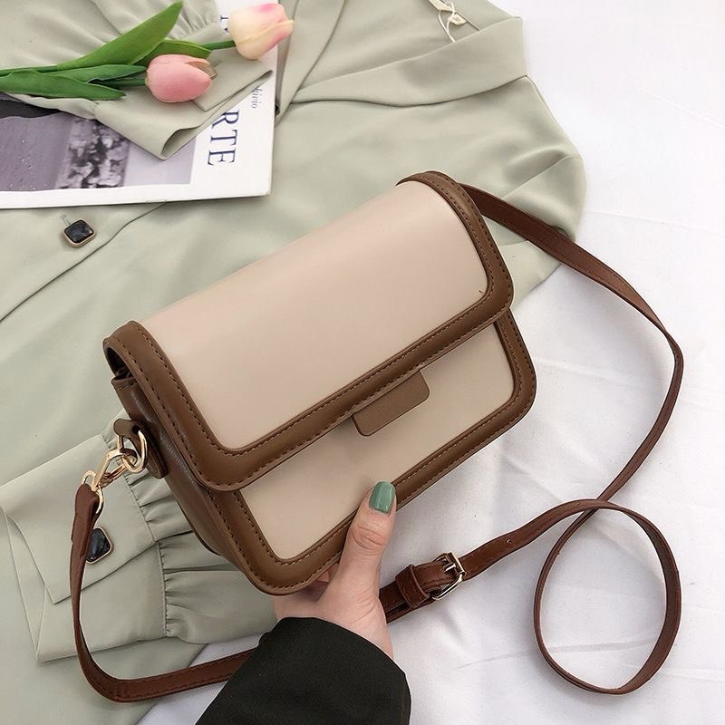 Small beige bag